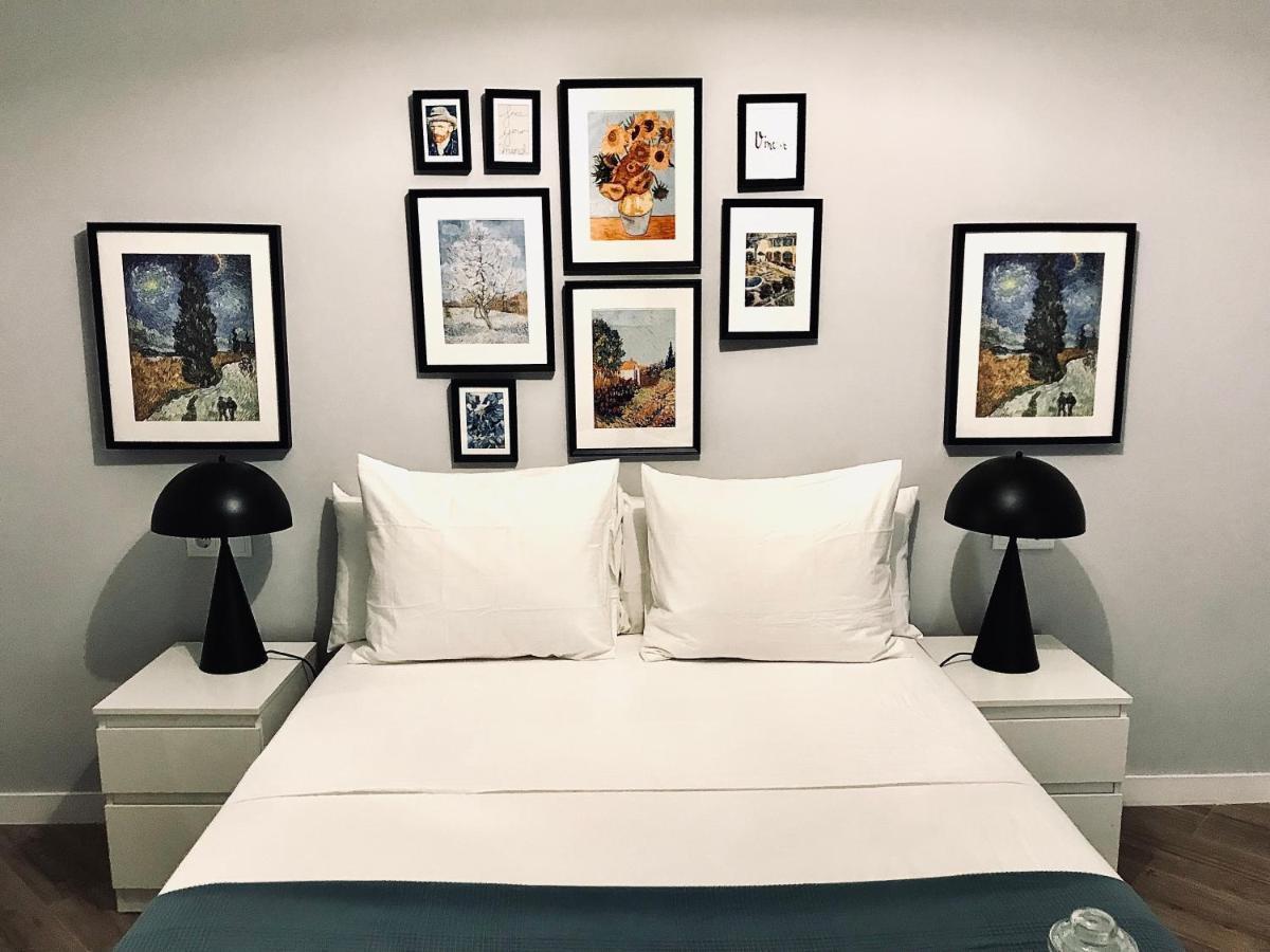 Apartment Elite - Art Collection - Vincent *